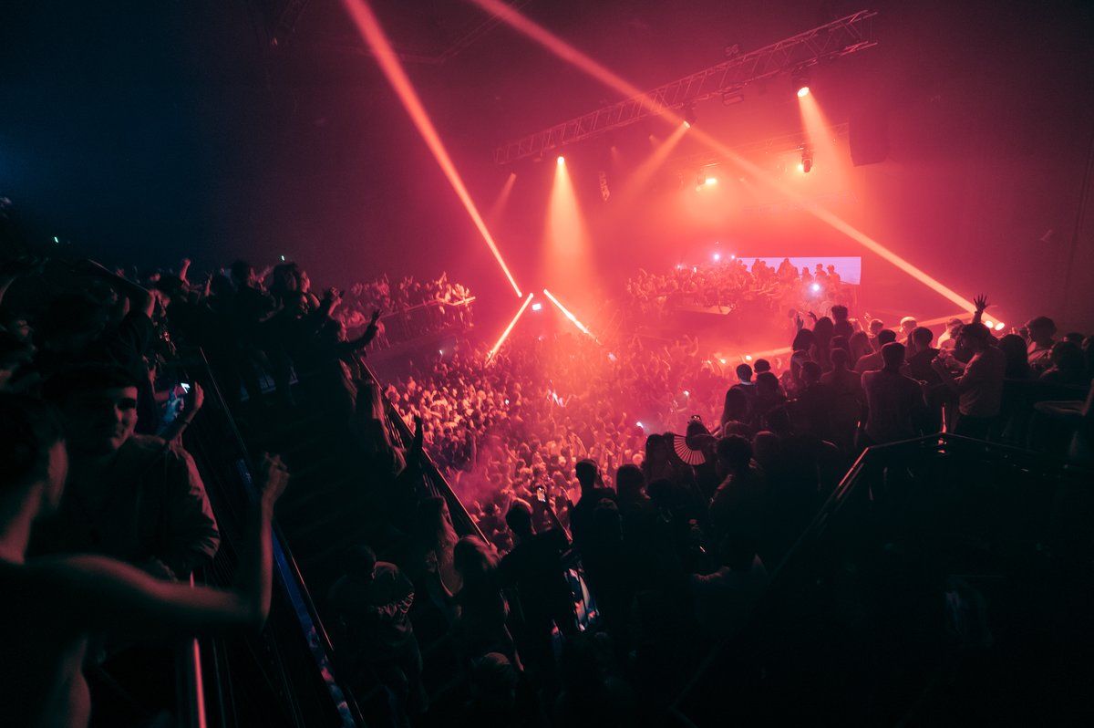 DJ EZ > NX NEWCASTLE > FRI 2 OCT — 2